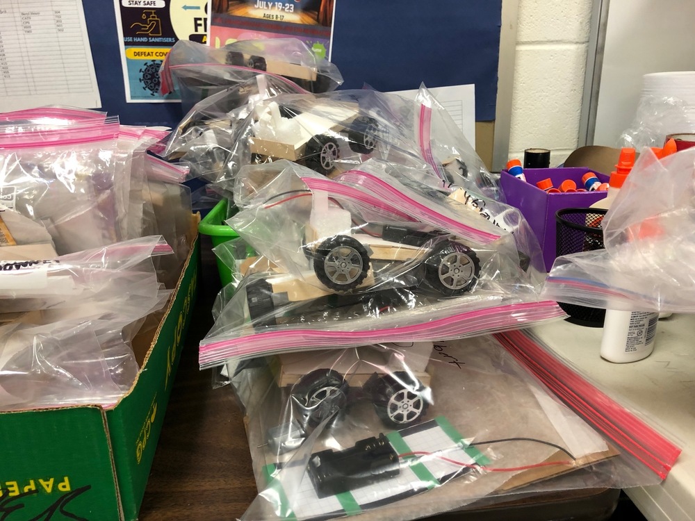 HAPS classes build electric cars