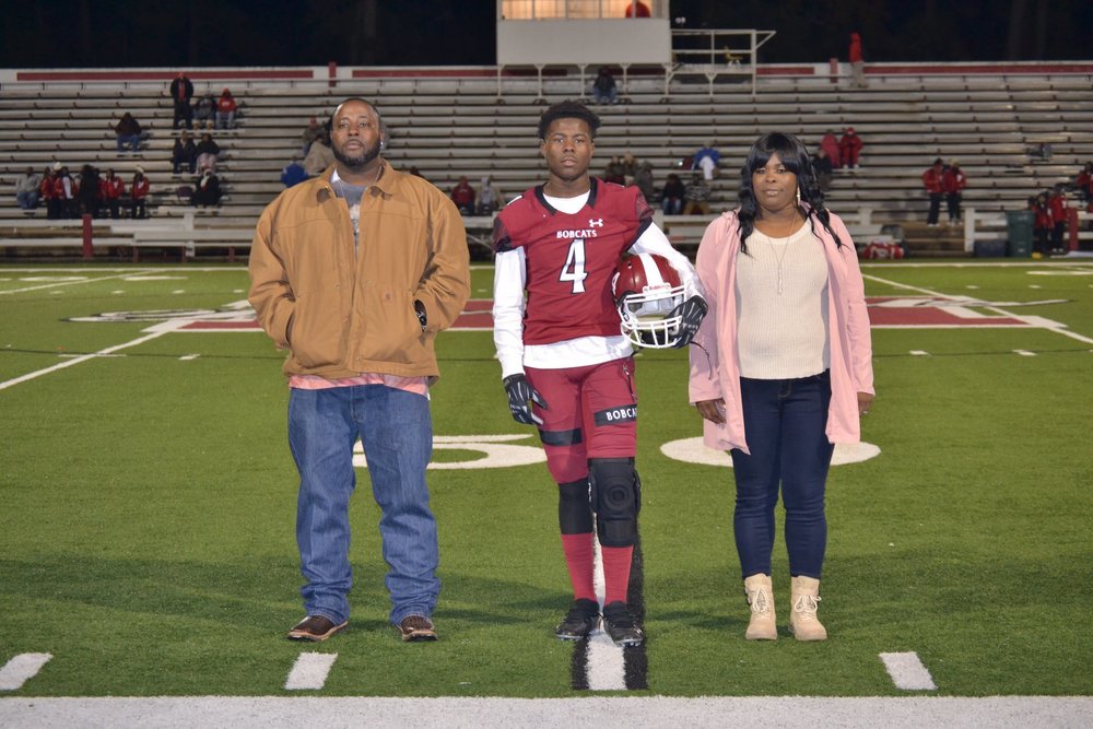 Football seniors recognized Hope High School