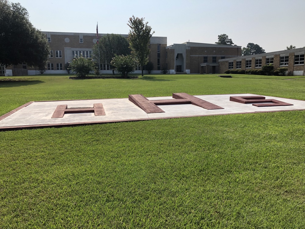 HHS receives archery grant